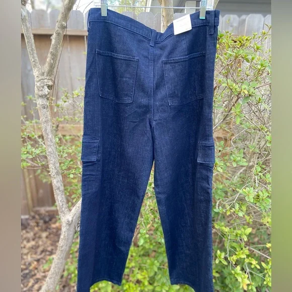 BANANA REPUBLIC FACTORY NWT Women’s Wide Leg Cargo Jeans Dark Wash Size 32/14 - Picture 6 of 8
